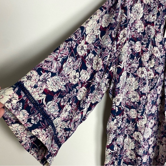 Lucky Brand Floral Kimono Purple Floral Bloom Robe Open Front Lightweight - Picture 5 of 6